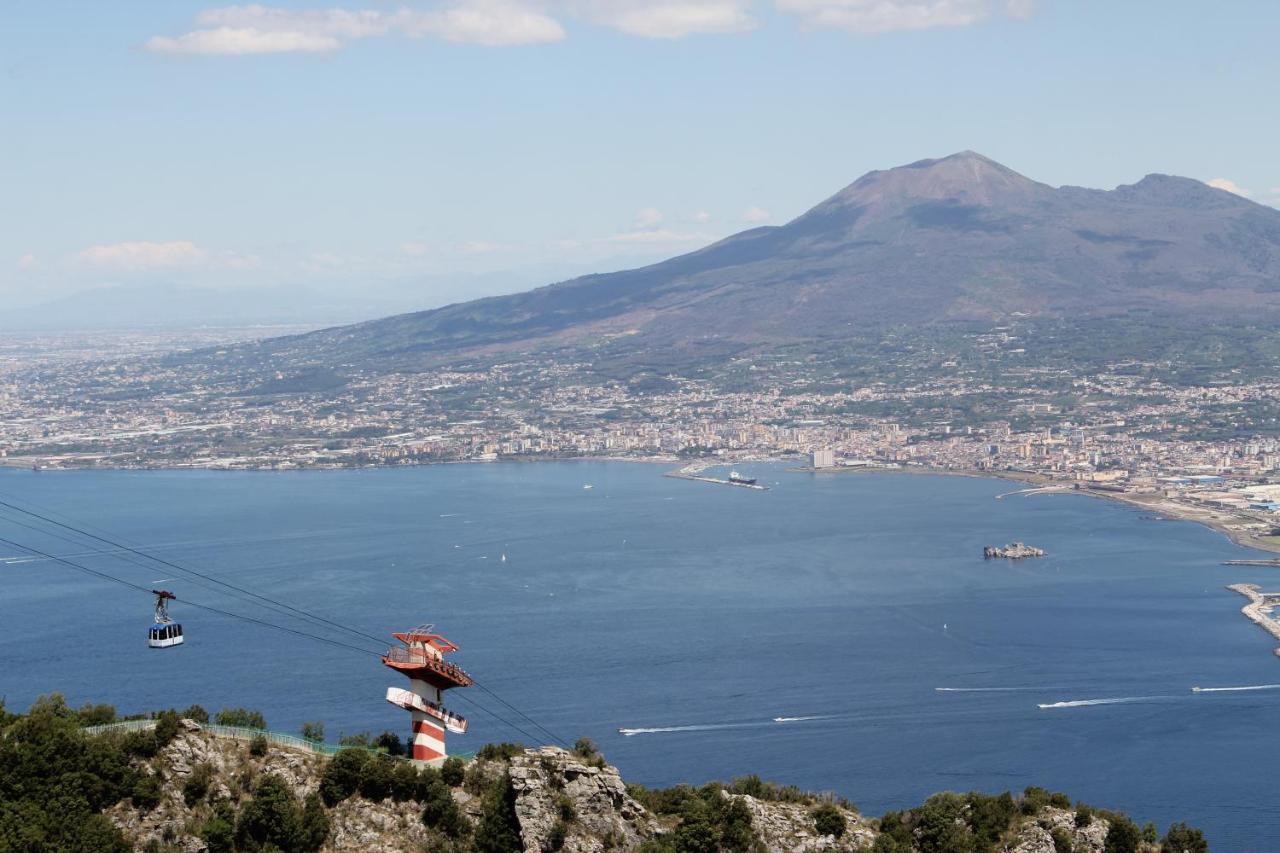 Hotel Lucia Castellammare di Stabia Eksteriør bilde